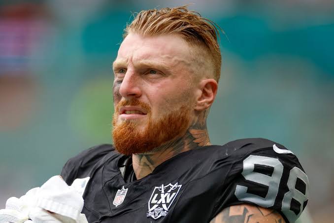 Raiders’ Star Maxx Crosby Signs Deal With Bare Knuckle Fighting Championship…..