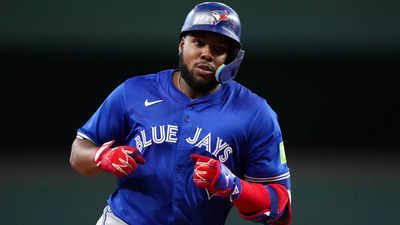 The Yankees are set to offer a $500 million contract to Toronto Blue Jays first baseman Vladimir Guerrero Jr. in the upcoming free agency period….