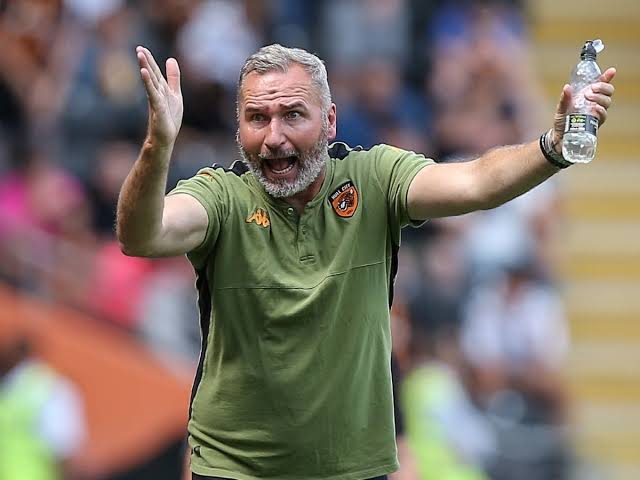 Hull City’s head coach has announced his unexpected departure, revealing his shocking intentions following the exit of 2 players