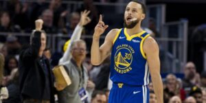 Golden State Warriors Extend Winning Streak with Dominant Bench Play Against Trail Blazers